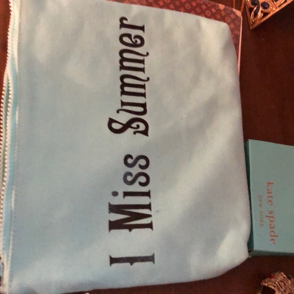 Brand New Wild Fox Swimsuit Bag - Picture 6 of 10